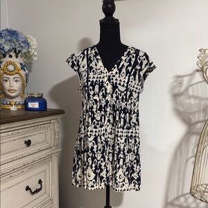 Anthropologie Navy and White Buttoned Tunic w/ Pockets!